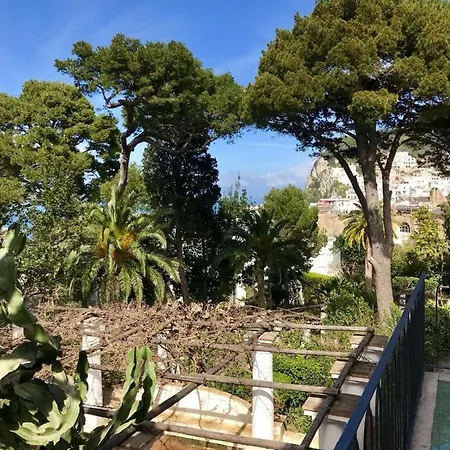 Casa Rubina * Κάπρι